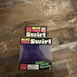 NEW Nice Doh Cube Swirl Super Solid Squish!